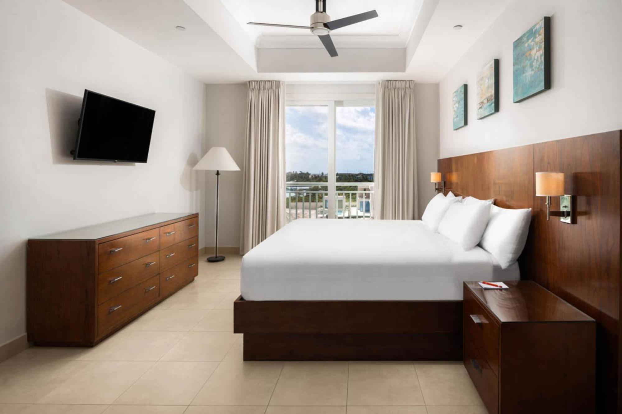 Ocean Front 2 Bedroom Suite